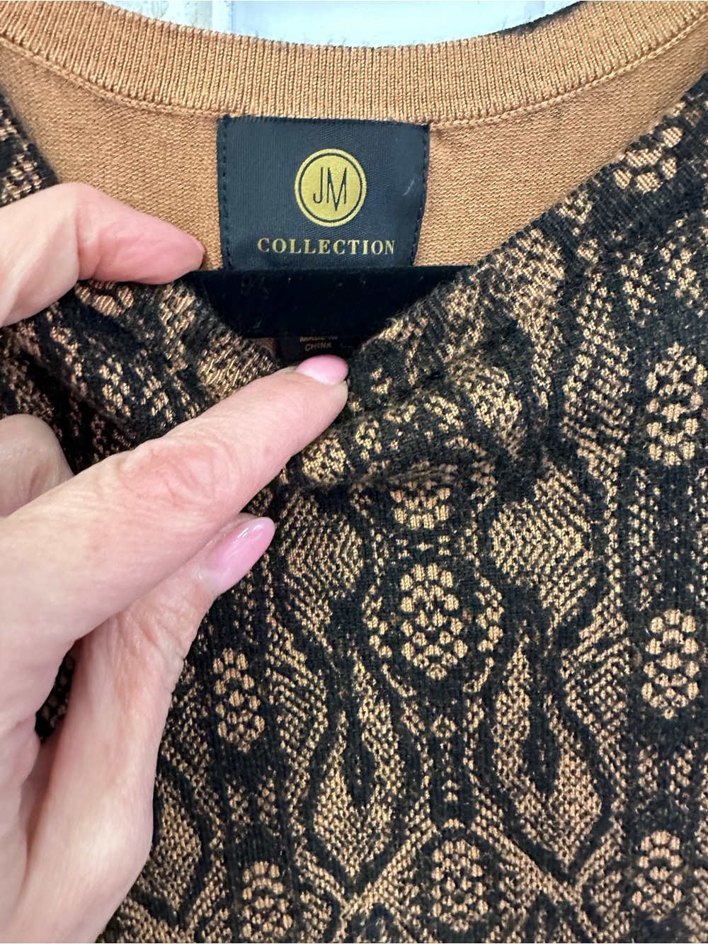 JM Collection Black and Camel Lace-Pattern Pullover